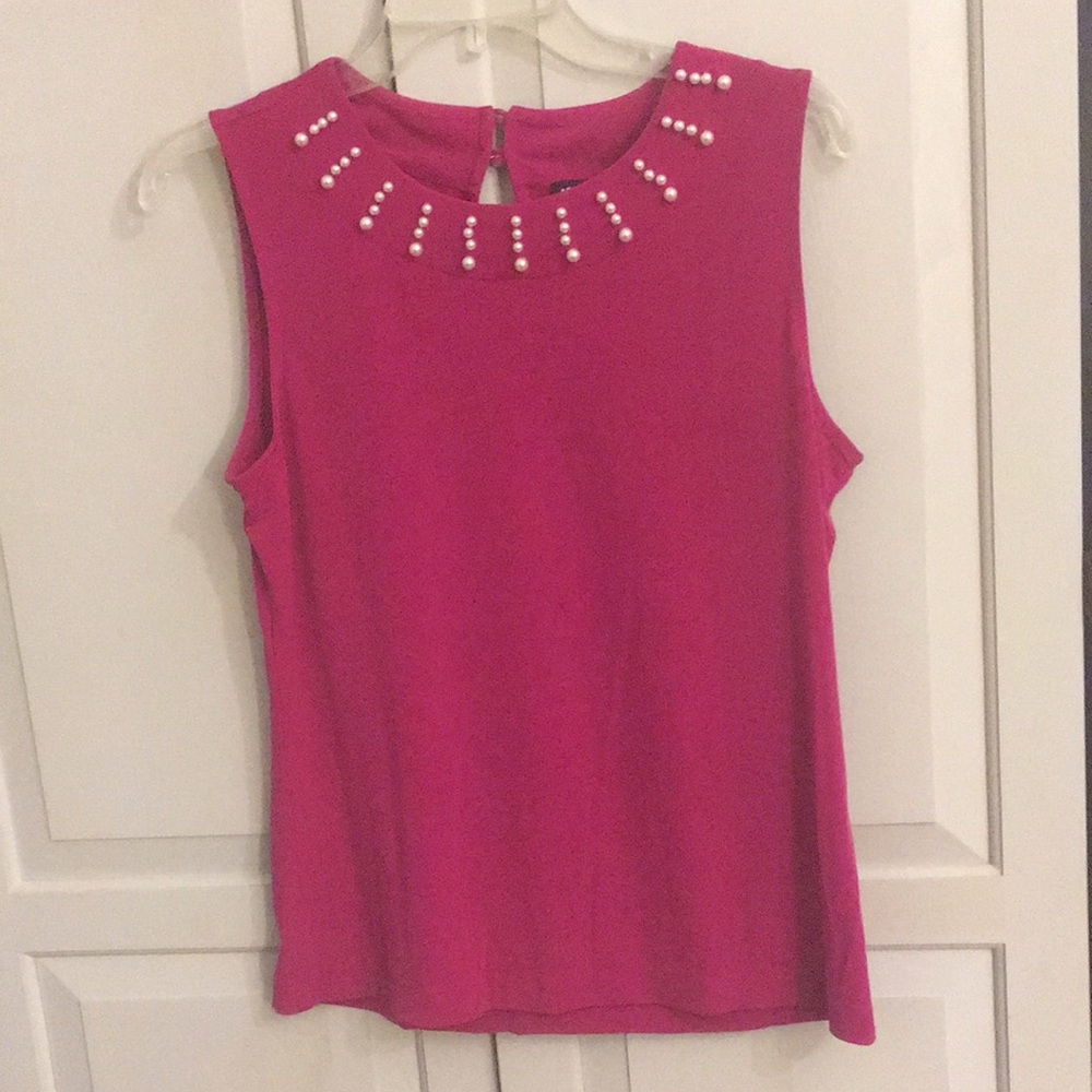 Karl Lagerfeld Sleeveless Keyhole Back Top